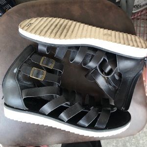 Mossimo Womens Heeled Shoes (Size 8)